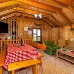 Case de vacanță House With A Swimming Pool Breze, - 20493 Novi Vinodolski