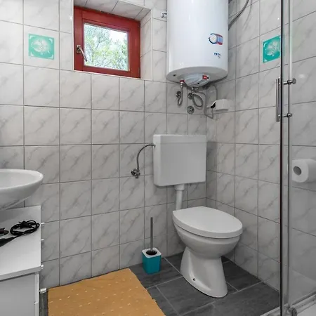 House With A Swimming Pool Breze, - 20493 노비비노돌스키